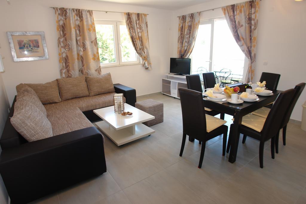 Ferienwohnung Robinson Bella Bogomolje Exterior foto