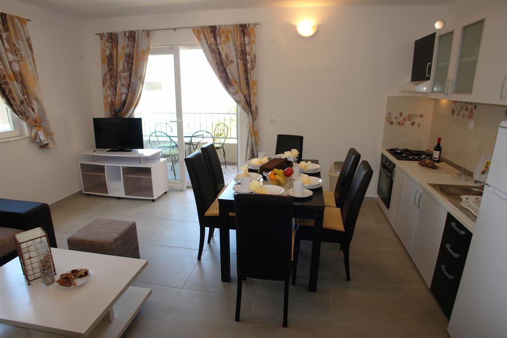 Ferienwohnung Robinson Bella Bogomolje Exterior foto